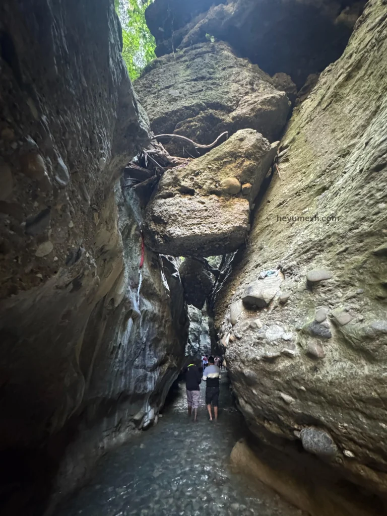 Robbers Cave Guchhu Pani